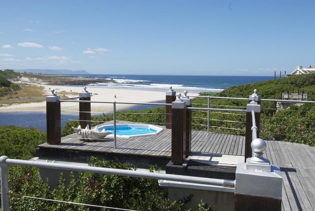הרמנוס Kennedys Beach Villa מראה חיצוני תמונה