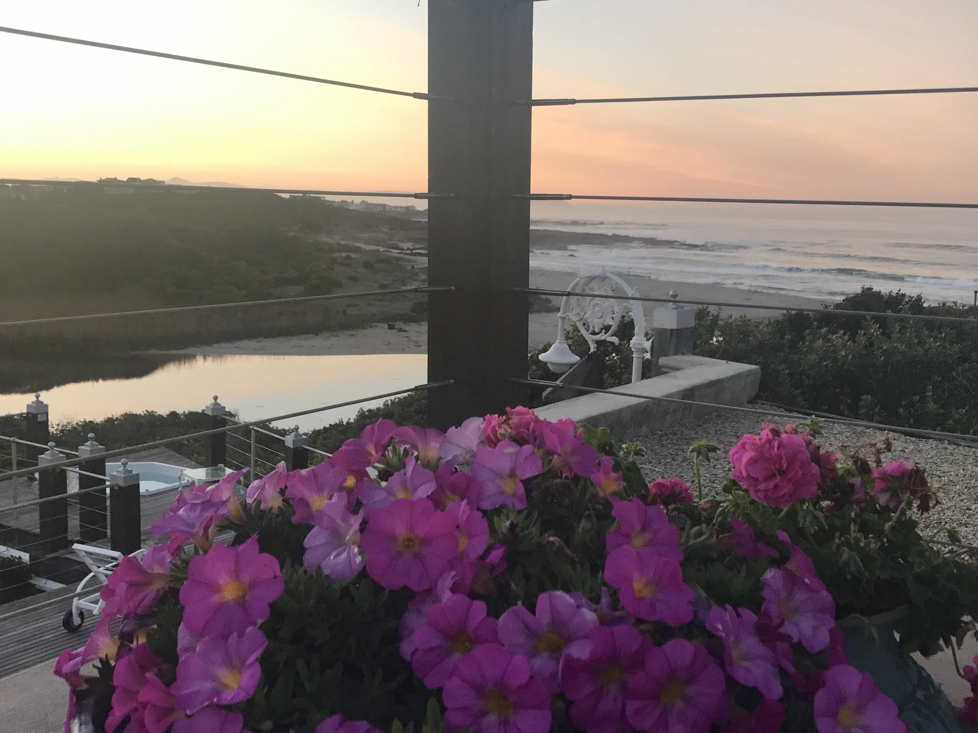 הרמנוס Kennedys Beach Villa מראה חיצוני תמונה